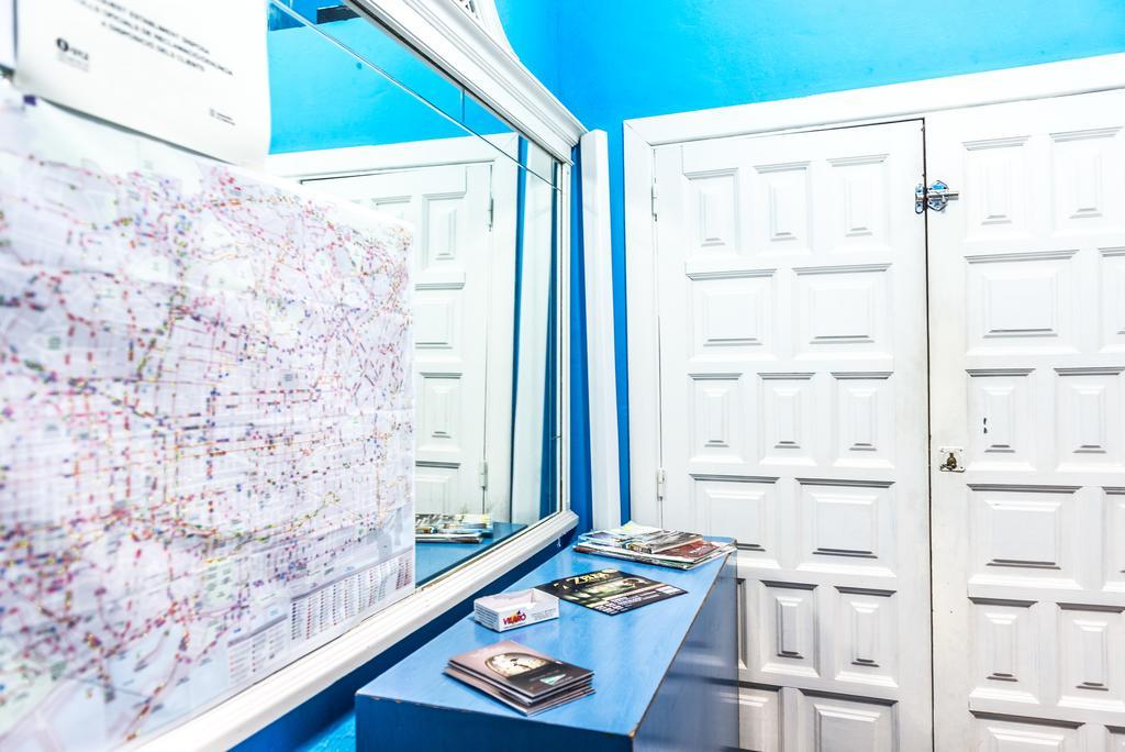 Hostel Turistic Castell Barselona Dış mekan fotoğraf
